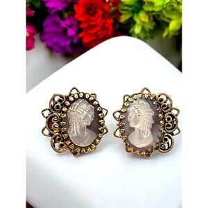 Vintage 1960s Cameo Filigree Earrings Gold Tone Clip Ons Mid Century - 5F